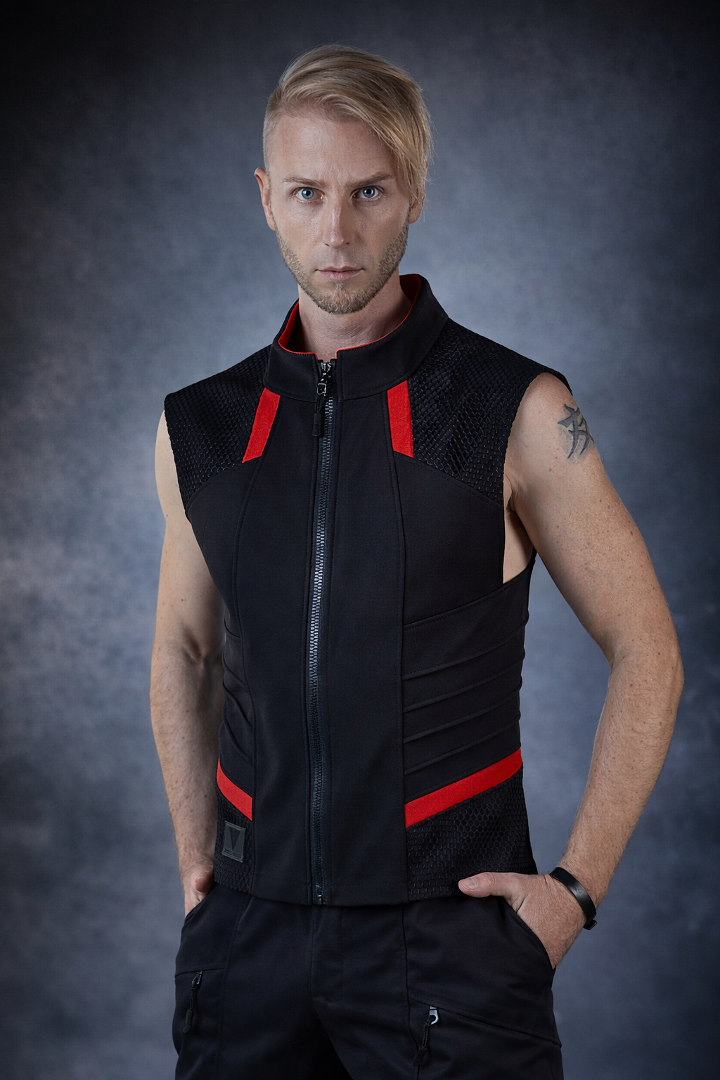 VD Black vest