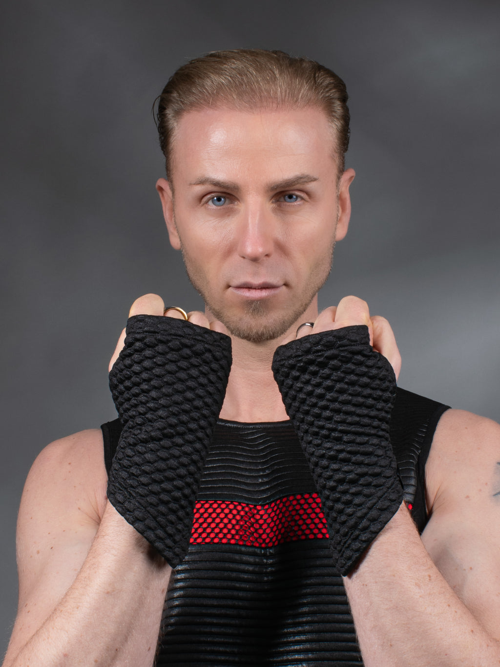 4-WRW Q10 Arm warmers
