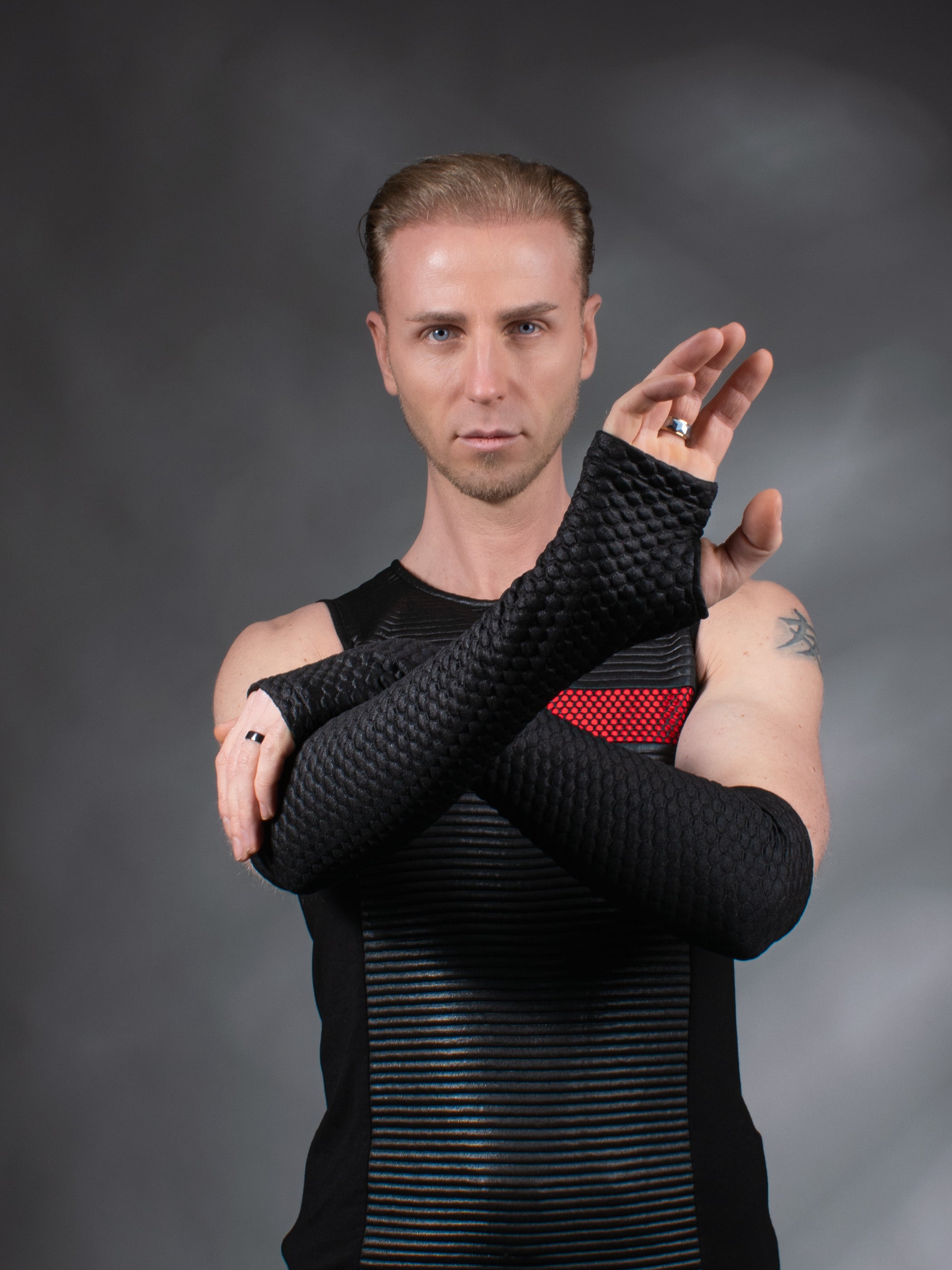 FG40 Q10 Over the elbow gloves