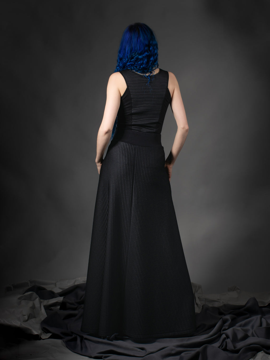 PT-SK-P-38 Skirt with pocket 38 EU size