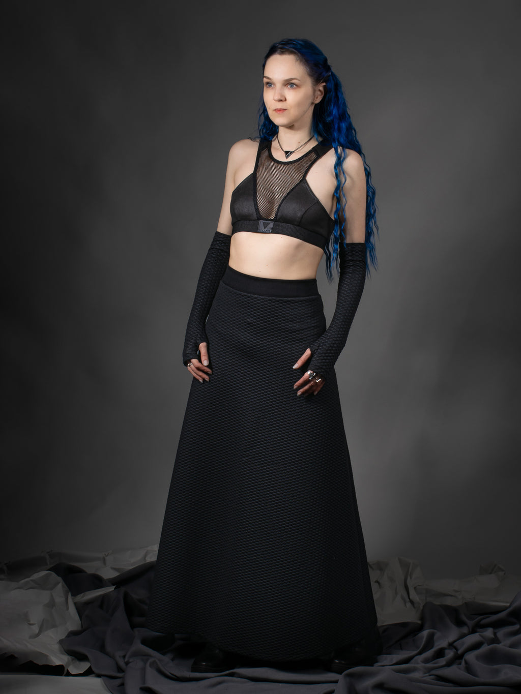 SK-L Q10 Black maxi skirt