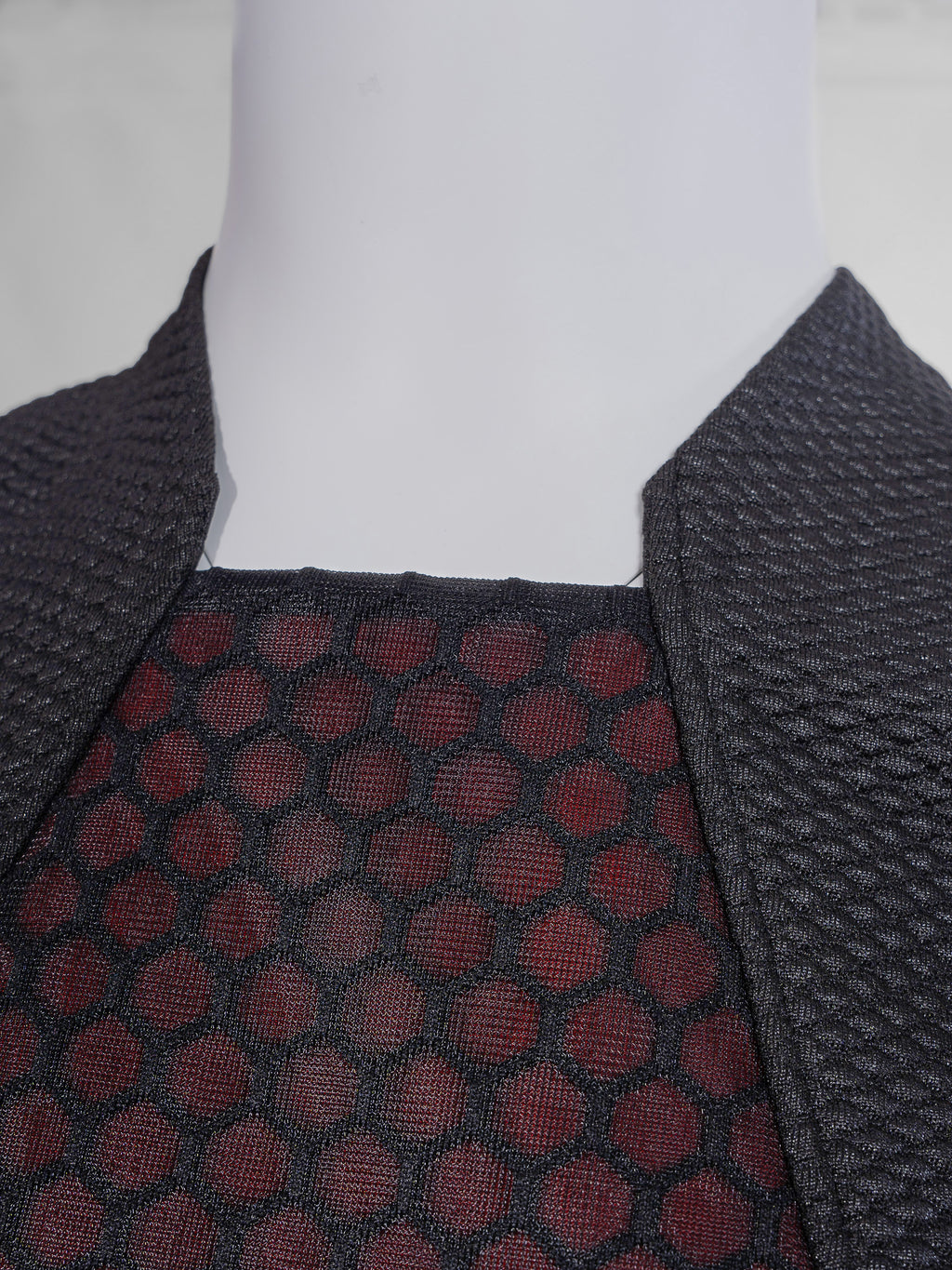 ILM – Black Futuristic Pullover