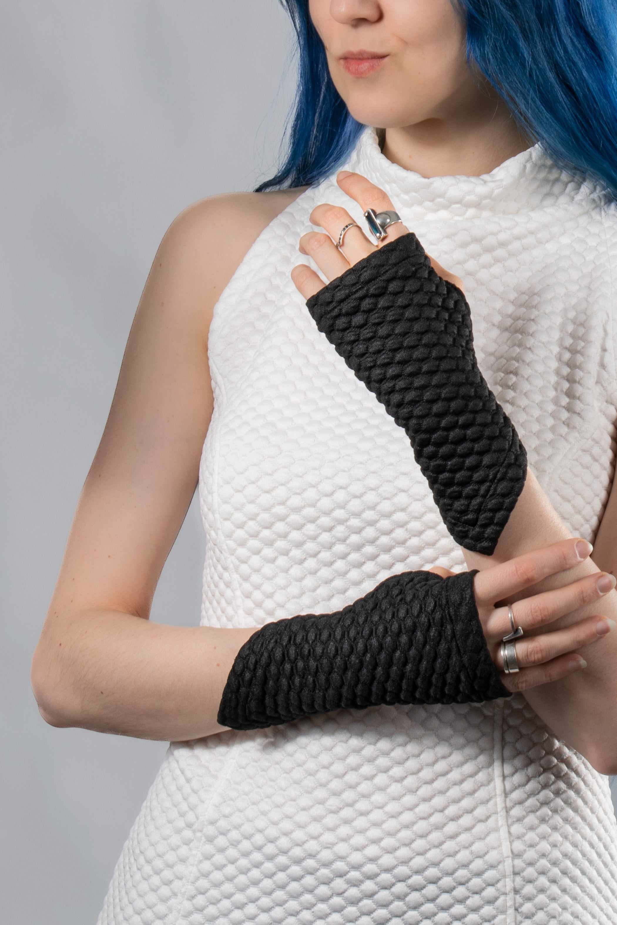 4-WRW Q10 Arm warmers