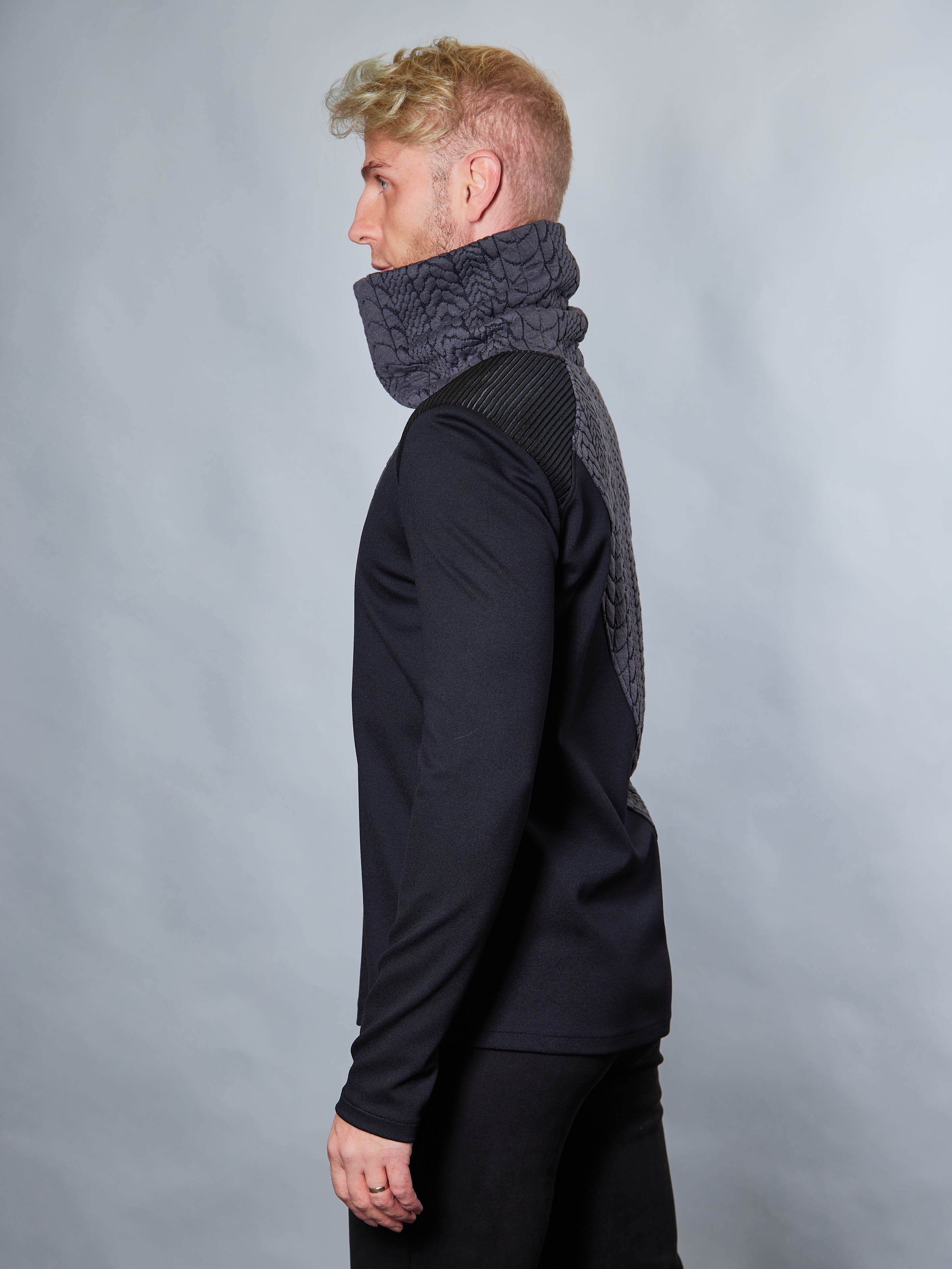 AB-L8 Asymmetrical sweater