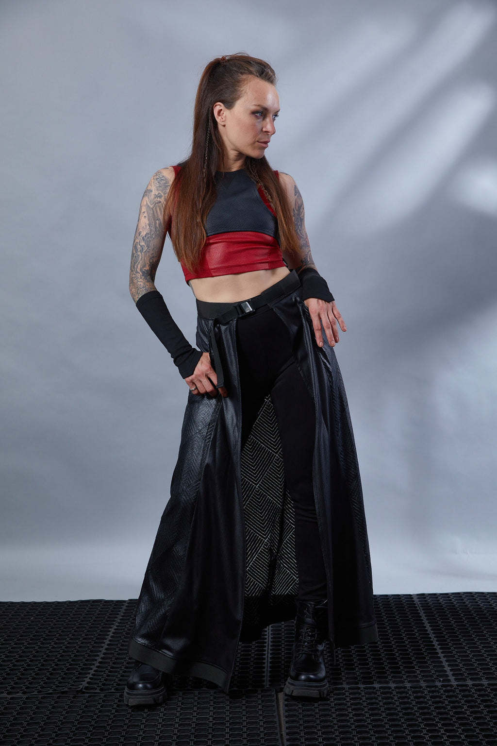 ST-6 Red faux leather crop top
