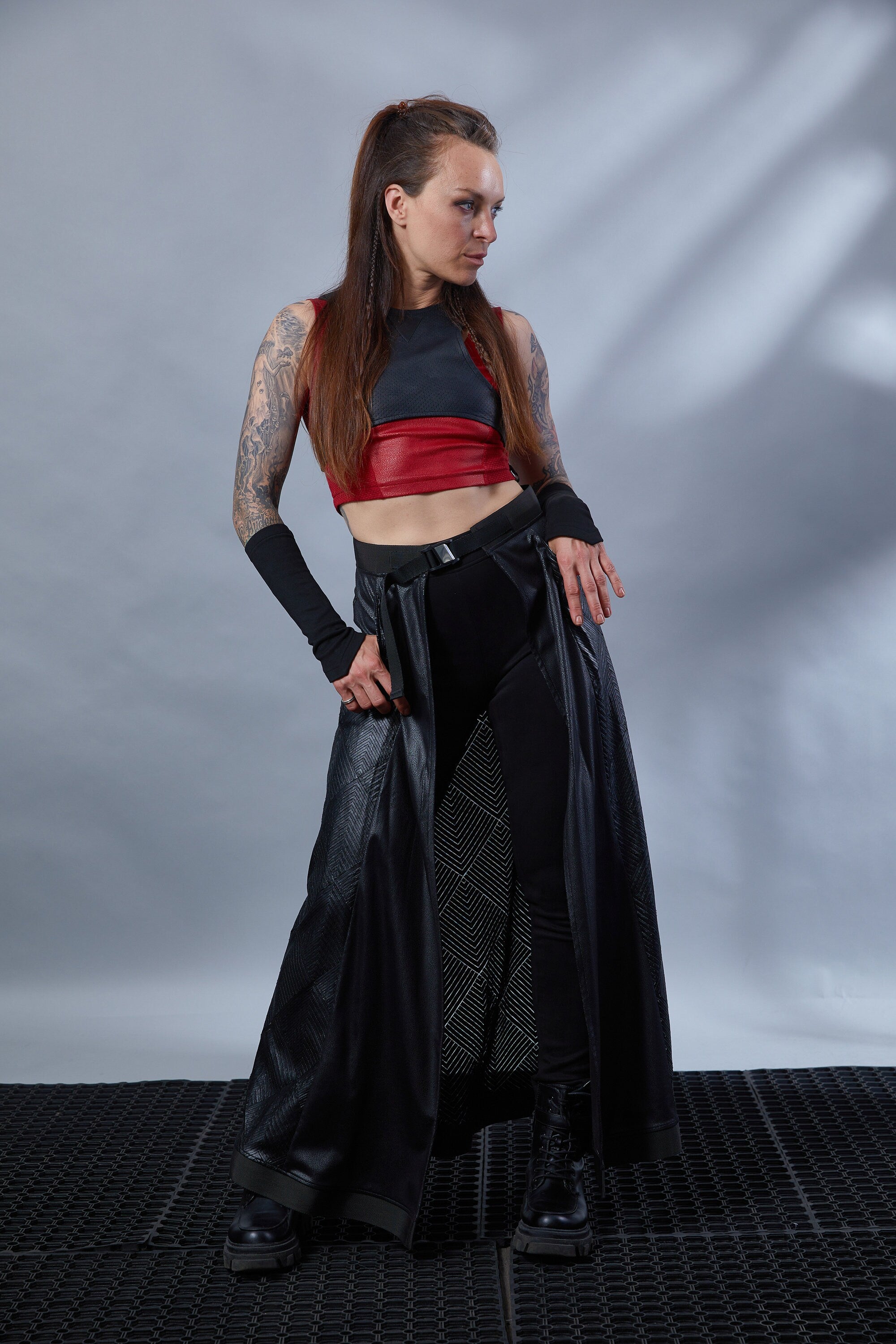 ST-6 Red faux leather crop top