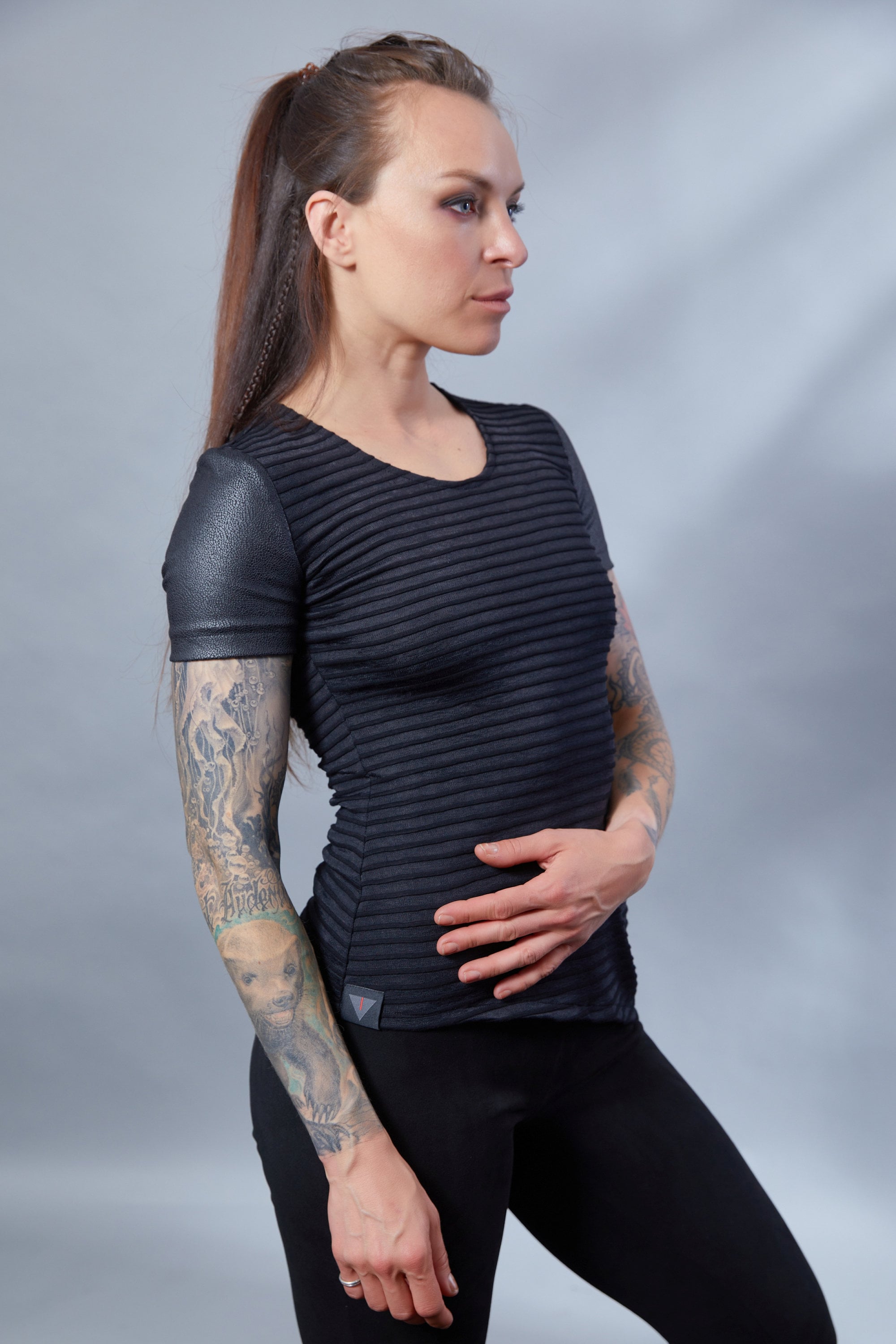 SN Women's shirt with asymmetrical hem