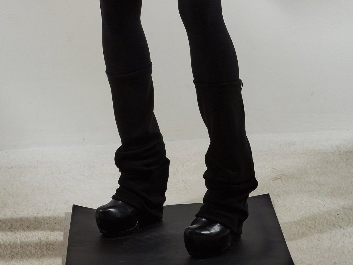 LG Black leg warmers