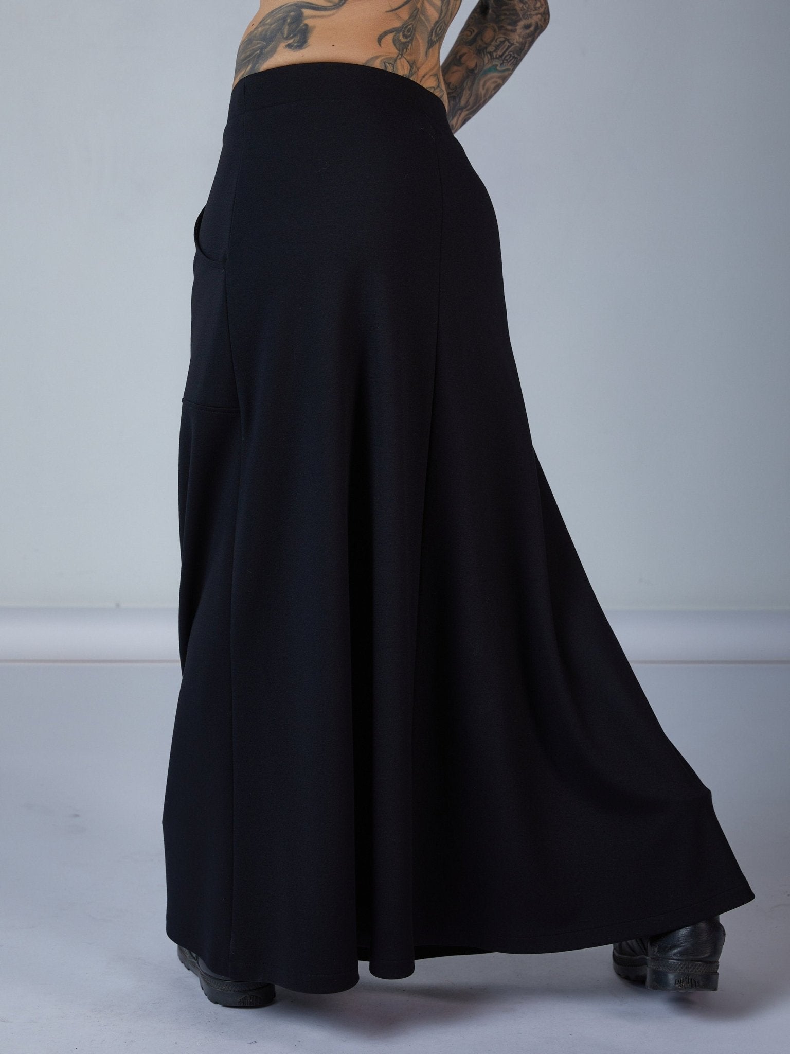 SK-P Maxi skirt with pockets