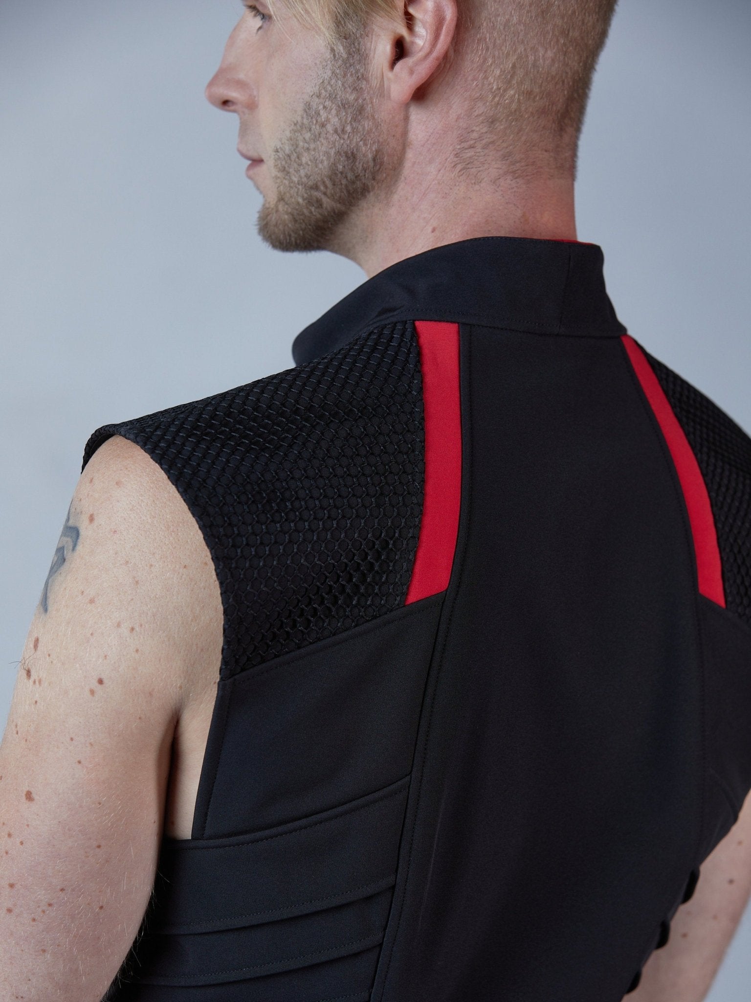 VD Black vest